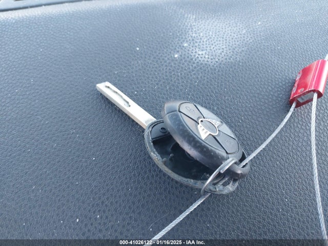 2006 MINI COOPER S WMWRE33516TJ48308 Photo 10