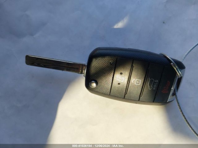 KNDJX3A51G7388837 KIA Soul !