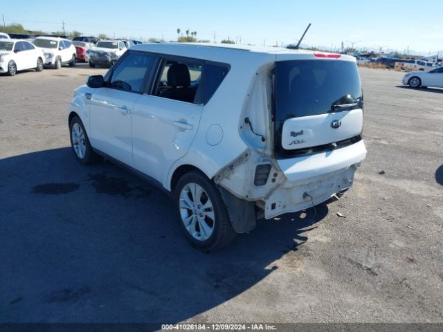 KNDJX3A51G7388837 KIA Soul !