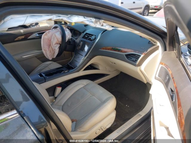 3LN6L2G95GR622486 Lincoln MKZ