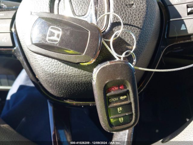 2HGFE2F23NH563340 Honda Civic Lx