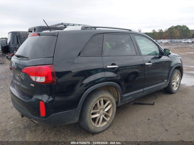 5XYKTCA62EG442090 KIA SORENTO LX