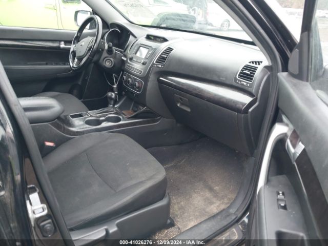 5XYKTCA62EG442090 KIA SORENTO LX