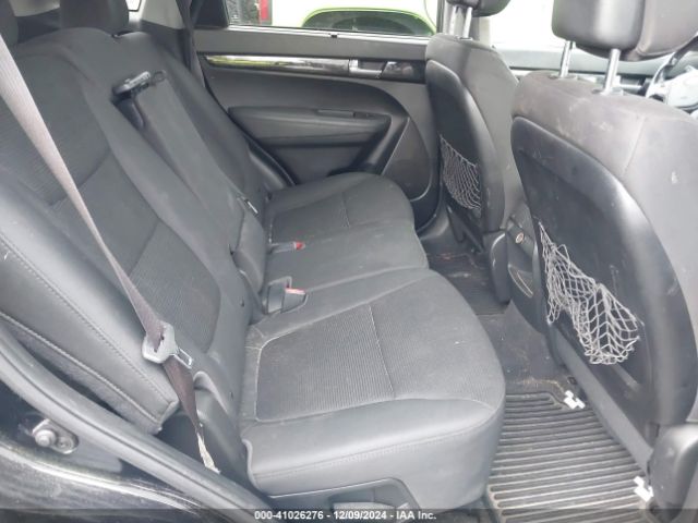 5XYKTCA62EG442090 KIA SORENTO LX