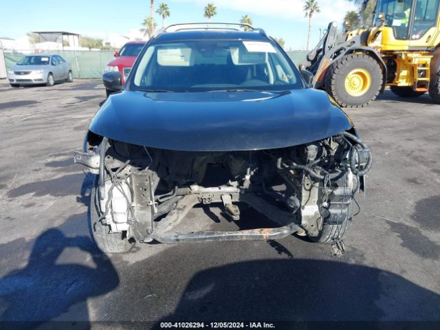 2019 NISSAN ROGUE 5N1AT2MT2KC748967 Photo 5