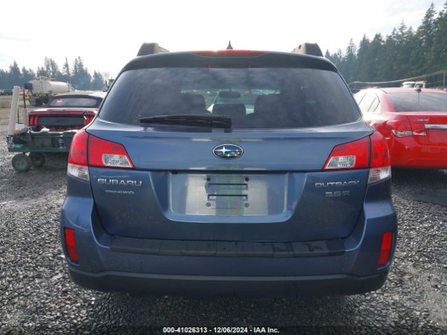 4S4BRDLCXE2205456 Subaru Outback 3.6r Limited