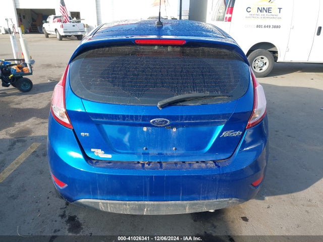 Ford FIESTA SE 2019 3FADP4EJ2KM166094 Image 16
