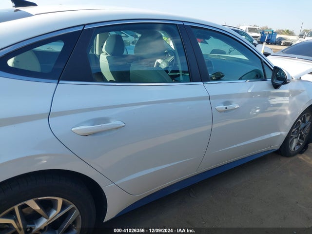 5NPEL4JA8MH111156 Hyundai SONATA SEL