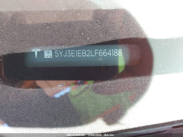 2020 TESLA MODEL 3 5YJ3E1EB2LF664188 Photo 8