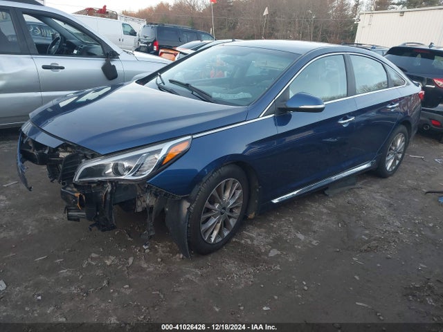Hyundai Sonata Limited 2015 5NPE34AF8FH013274 Image 2