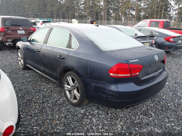 1VWBH7A37EC016587 Volkswagen Passat 2.5l Se