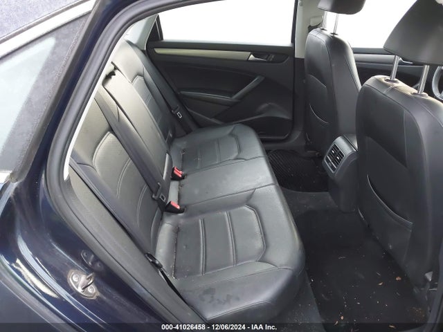 1VWBH7A37EC016587 Volkswagen Passat 2.5l Se
