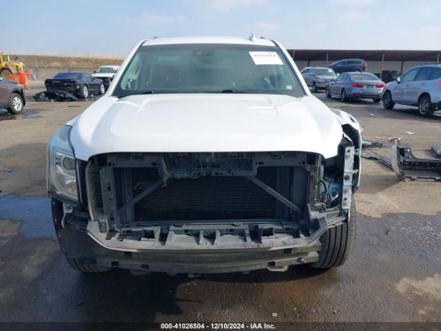 1GKS2HKJ0GR274770 GMC YUKON XL DENALI