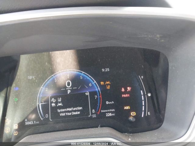JTNC4MBE2P3200724 Toyota Corolla Xse