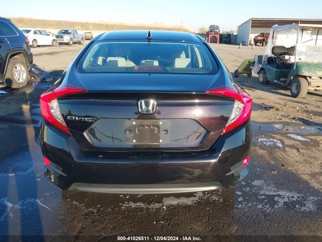 Honda CIVIC EX 2018 19XFC2F74JE207968 Image 16