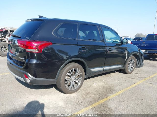 JA4AZ3A38HZ033642 Mitsubishi Outlander Se