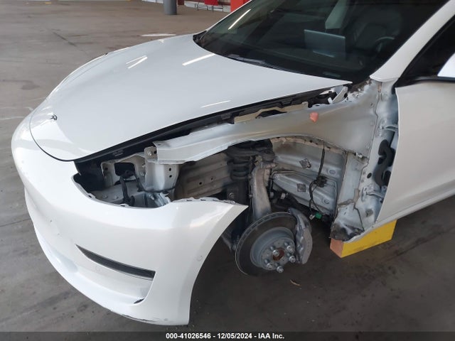 2022 TESLA MODEL 3 5YJ3E1EA1NF113440 Photo 5