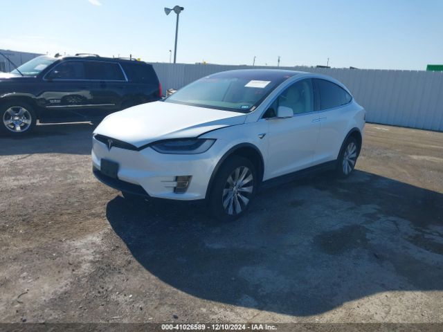 5YJXCAE26KF185794 Tesla Model X 100d/75d/long Range