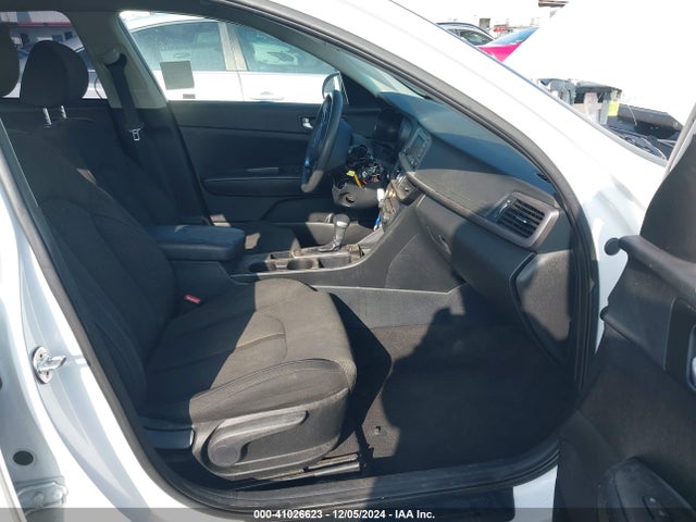 KIA Optima Lx 2016 5XXGT4L36GG006879 Image 5