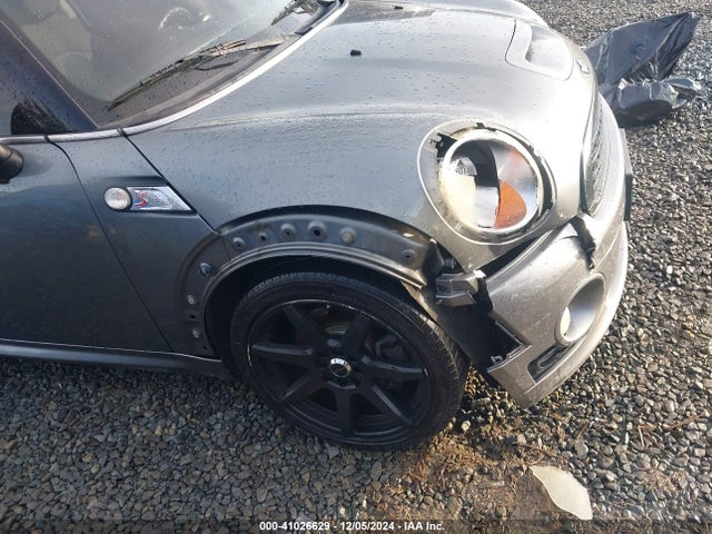 2009 MINI COOPER S WMWMF73549TW80753 Photo 5