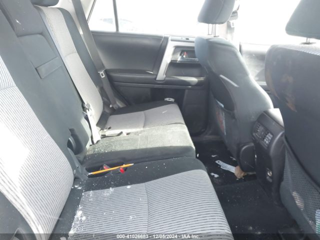JTEBU5JR8E5174606 Toyota 4RUNNER SR5