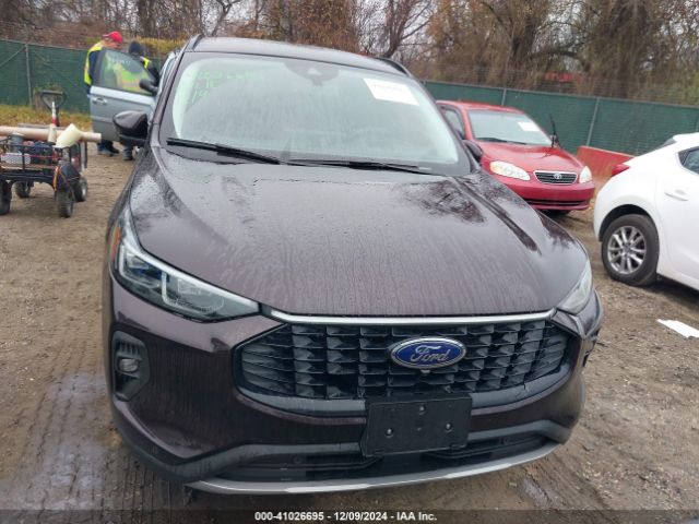 1FMCU0E14PUA19071 Ford Escape Phev