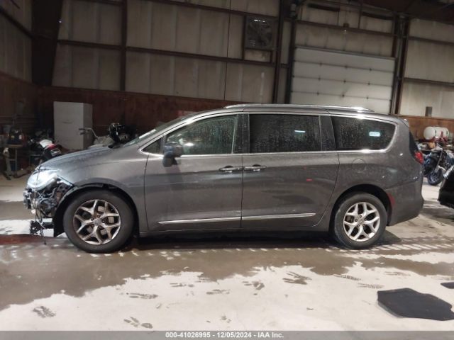 2C4RC1EG2HR754500 Chrysler Pacifica Touring-l Plus