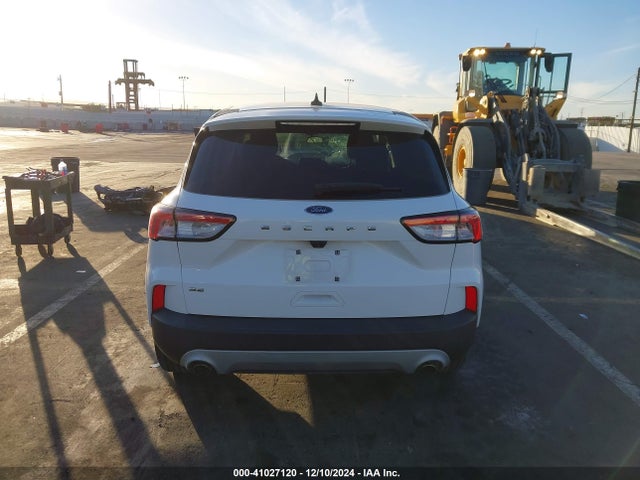 Ford ESCAPE SE 2022 1FMCU0G6XNUA64618 Image 16
