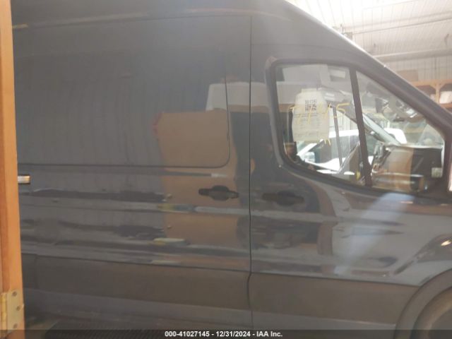 1FTBR3X89LKA72657 Ford Transit-250 Cargo Van