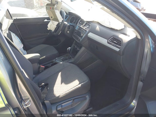 3VV1B7AX3LM182198 Volkswagen Tiguan 2.0t S
