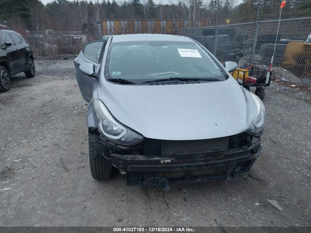 5NPDH4AEXFH568182 Hyundai ELANTRA SE