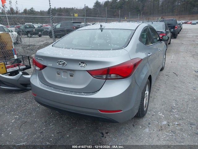 Hyundai ELANTRA SE 2015 5NPDH4AEXFH568182 Image 17
