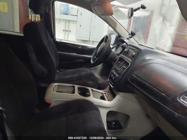 2C4RDGCG4FR535909 Dodge Grand Caravan Sxt