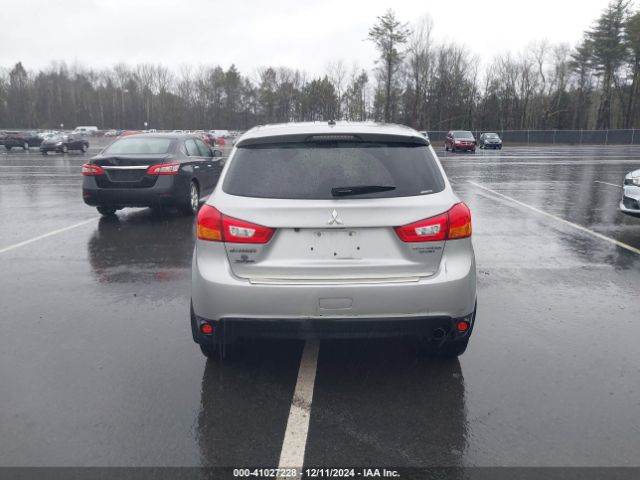 4A4AR4AU9FE054114 Mitsubishi Outlander Sport Se