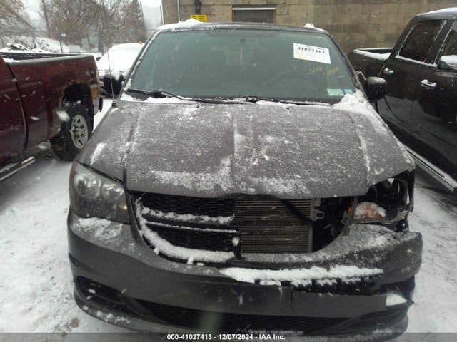 2C4RDGBG9FR659160 Dodge Grand Caravan Se