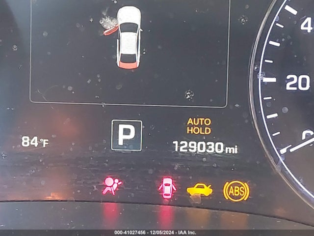 Hyundai Genesis 3.8 2015 KMHGN4JE5FU078109 Image 16