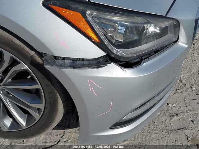Hyundai Genesis 3.8 2015 KMHGN4JE5FU078109 Image 19