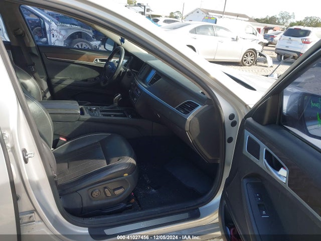 Hyundai Genesis 3.8 2015 KMHGN4JE5FU078109 Image 5