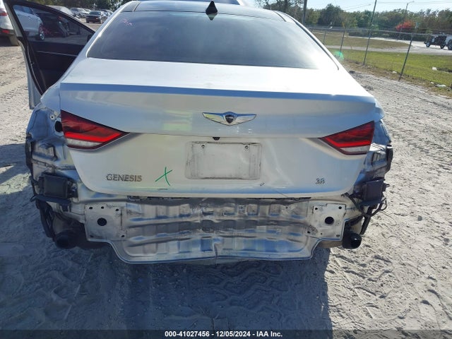 Hyundai Genesis 3.8 2015 KMHGN4JE5FU078109 Image 6
