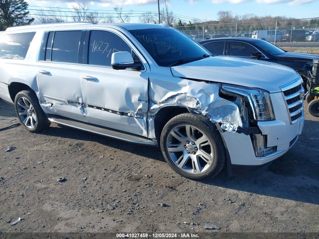 2016 CADILLAC ESCALADE ESV 1GYS4HKJ5GR323106 Photo 0