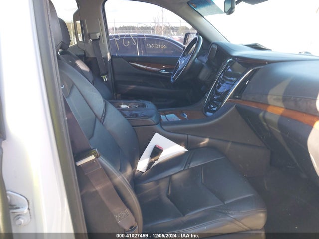2016 CADILLAC ESCALADE ESV 1GYS4HKJ5GR323106 Photo 4