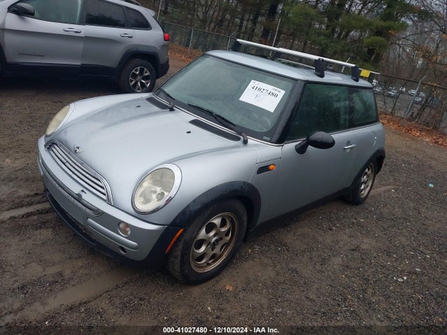 2003 MINI COOPER WMWRC33423TC48333 Photo 1