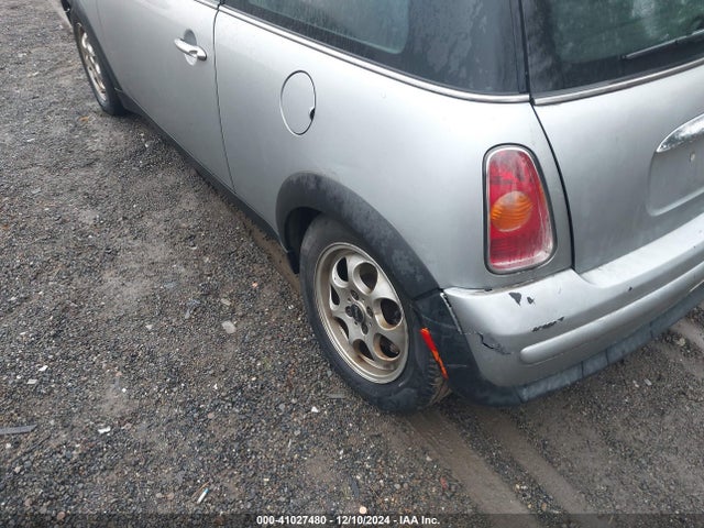 2003 MINI COOPER WMWRC33423TC48333 Photo 5