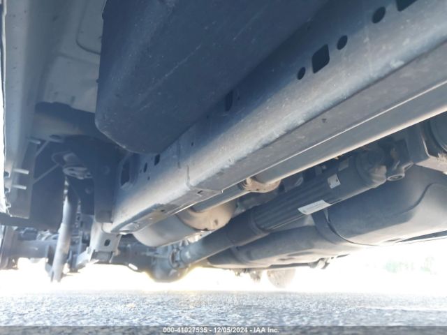 1C6RREJT4RN218873 RAM 1500 Laramie  4x2 5'7 Box