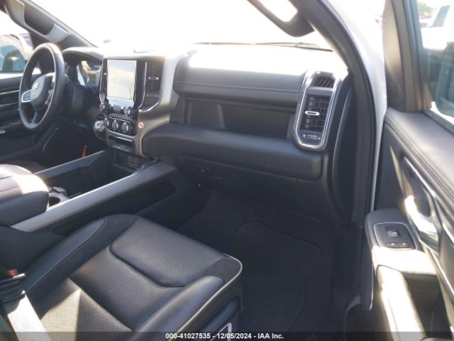 1C6RREJT4RN218873 RAM 1500 Laramie  4x2 5'7 Box
