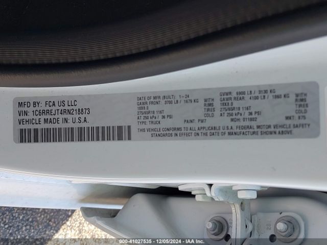 1C6RREJT4RN218873 RAM 1500 Laramie  4x2 5'7 Box