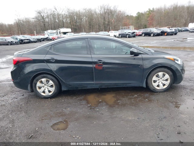 Hyundai ELANTRA SE 2016 5NPDH4AEXGH771042 Image 13