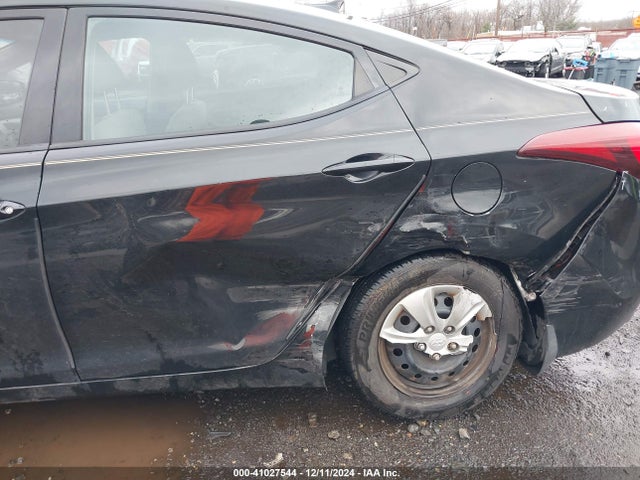 Hyundai ELANTRA SE 2016 5NPDH4AEXGH771042 Image 6