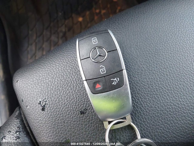 W1N4M4HB3NW196953 Mercedes-Benz Glb 250 4matic