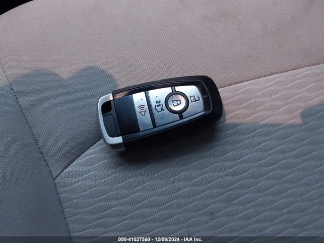 3FA6P0HD3KR247521 Ford FUSION SE